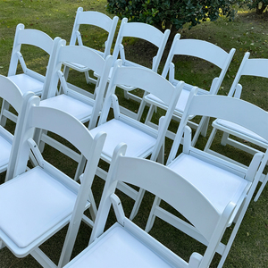 Sillas plegables de Wimbledon de resina blanca, muebles de plástico para jardín, restaurante, hotel, banquete de boda portátil al aire libre para eventos - Product Image 1