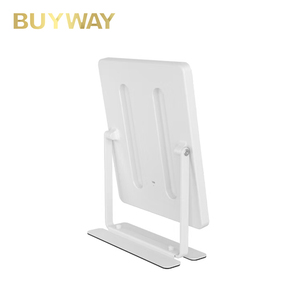 Specchio Moderno Pieghevole a Tre Ante con Luce LED, Grande Specchio da Tavolo per Trucco, Specchio Ingranditore Personalizzabile con Interruttore Touch Intelligente Dimmerabile - Product Image 3