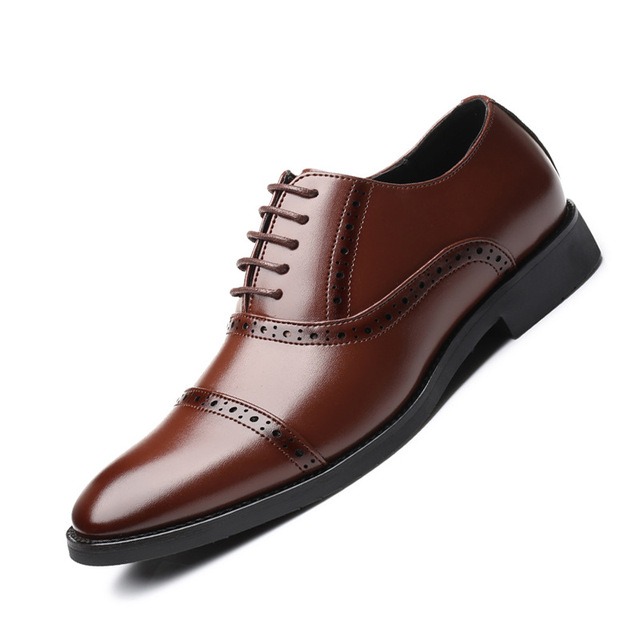 Point Toe Classic Designers Men's Brogue Shoes Fashion Chaussure En Cuire Italien Men PU Leather Dress Shoes Derby Shoes Men