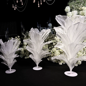 L109 Nouveau design, faux bouquets géants en organza, grands centres de table floraux artificiels, fleurs géantes pour la décoration de table de mariage - Product Image 3