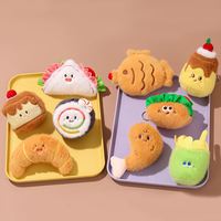 En gros, accessoires de sacs et porte-clés en peluche alimentaires : mini frites, hamburger, pizza, gâteau, et porte-clés en peluche sushi personnalisé