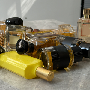 Perfume de Marca de Lujo 2025, Tamaño Regular para Mujer, 100ml 50ml, Sets de Regalo de Fragancias, Spray Original, Venta Directa al por Mayor - Product Image 3