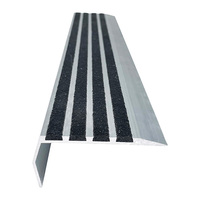 Profilé de marche antidérapant en aluminium pour escalier, moulure de marche commerciale en carbure de silicium pour une sécurité accrue des escaliers
