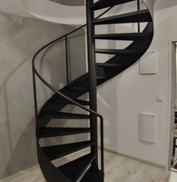 Escalier en colimaçon moderne en acier inoxydable, durable, écologique et sûr pour l'extérieur