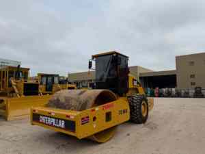 รถบดถนนแบบสั่นสะเทือนเดี่ยวมือสอง Caterpillar CS-683E รุ่น Heavy Duty น้ำหนัก 18.8 ตัน ระบบไฮดรอลิก CAT CS683E - Product Image 5