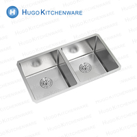 Évier de cuisine moderne en acier inoxydable fait à la main 81*48 cm Double bol brosse conception SUS304 Undermount en vente