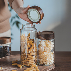 Wholesale <strong>Large</strong> Glass Food <strong>Storage</strong> Glass Spice <strong>Jar</strong> With Acacia Wooden Lid - Product Image 6