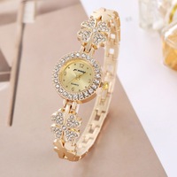 Nouvelle montre de luxe pour femmes, mode, trèfle porte-bonheur, montre à quartz avec strass, montre habillée pour filles, femmes, bracelet tout-aller