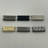 Label Logam Anti Korosi Ramah Lingkungan dengan Motif Embos, Perlengkapan Premium untuk Kerajinan Pakaian, Pesanan Grosir
