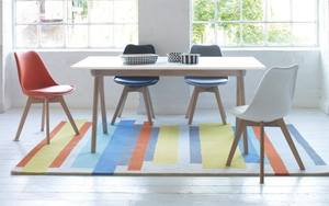 Chaise à bras en rotin écaille de tortue du XXe siècle Chaise de salle à manger contemporaine en bois pour cuisine et hôtel - Product Image 4