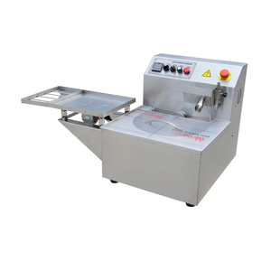 New <span class=keywords><strong>2025</strong></span> Lst Sô Cô La Nóng Chảy Tank Máy Với Vibrator Thép Không Gỉ 304 Đa Chức Năng 8Kg Công Suất - Product Image 6