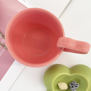 Commercio all'ingrosso colorato 160ml piccola tazza di ceramica Set-allegro Design carino per bambini colazione, latte, caffè e bevande da Dessert - Product Image 3