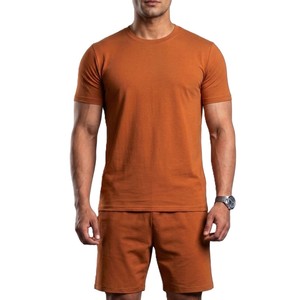 Ensemble de 2 pièces T-shirt et short décontractés pour hommes, nouvelle collection été, personnalisable, vente en gros - Product Image 1
