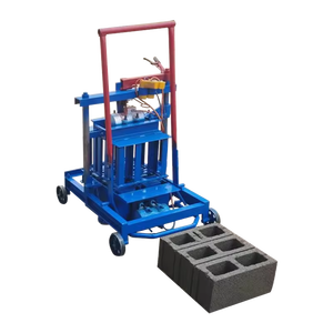 เครื่องทำอิฐบล็อกคอนกรีตแบบกึ่งอัตโนมัติ 2-45 หัวจ่าย สำหรับอิฐปูพื้นแบบมีรูและอิฐบล็อกคอนกรีต - Product Image 1