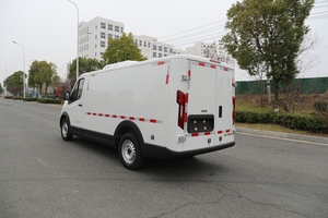Fourgon frigorifique électrique pur JAC 5m³ avec autonomie de 350 km pour le transport d'aliments frais et congelés, et de médicaments/vaccins - Product Image 6