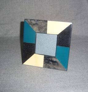 Premium Handmade Metal <b>Photo</b> <b>Frame</b> Agate Bone Inlay Resin Craft Custom Logo Option for Personalized Home Decor or <b>Gifting</b> - Product Image 3