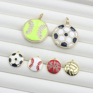 Pendentif de football en émail coloré CH-LAP1853, plaqué or, en <span class=keywords><strong>cuivre</strong></span>, pendentif de batte/de football/de volley-ball, accessoire de boule en <span class=keywords><strong>cuivre</strong></span>, vente en gros - Product Image 3