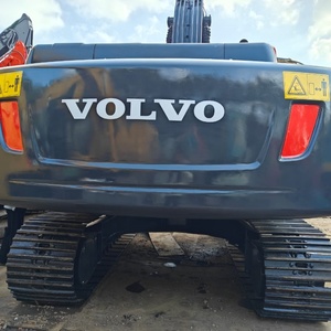 รถขุดตีนตะขาบ Volvo EC210BLc มือสอง สภาพดีเยี่ยม ทนทาน เหมาะสำหรับงานก่อสร้างถนน - Product Image 1