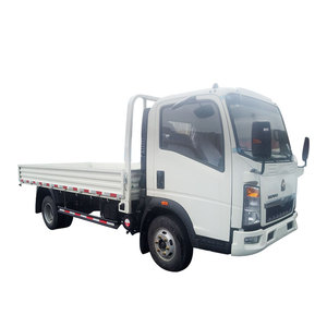 HOWO sinotruk 5ton รถบรรทุกน้ำมันดีเซล6ล้อขนาดเล็ก4x4พวงมาลัยขวารั้วที่นั่งแถวเดียว - Product Image 5