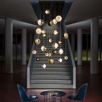 Lustre Moderne de Luxe en Sphères de Verre pour Grande Escalier, Production OEM en Gros, Vente Directe Usine, Lustre Cascade Sphère Cosmique