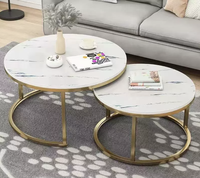 Ensemble de tables basses de luxe nordique haut de gamme, blanc-métal, plateau en marbre, finition dorée, MDF, gain de place, tables gigognes, salon