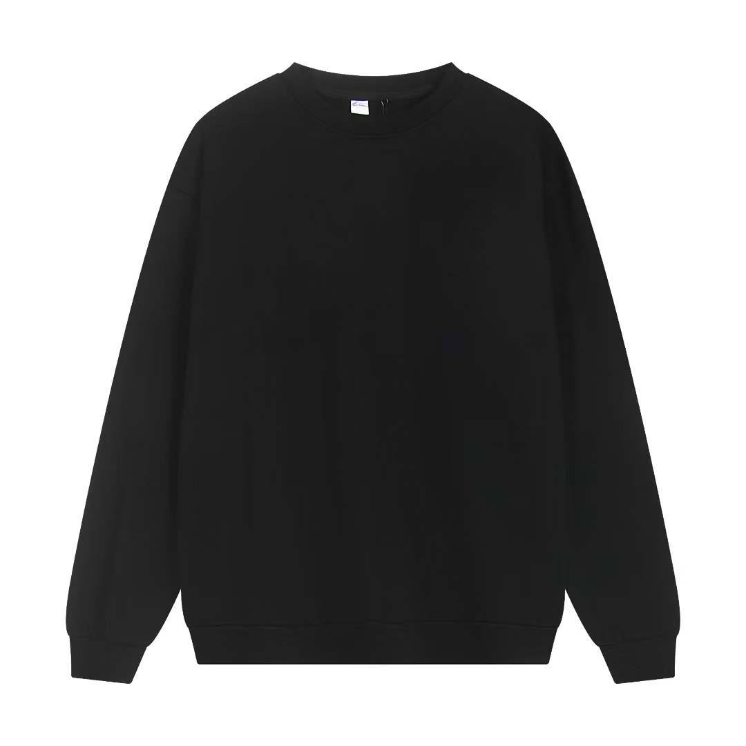 01 Black crew neck