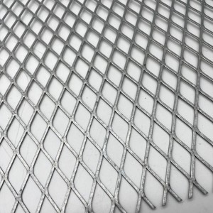 רשת מתכת מורחבת גדולה למנגלים לצלייה על כל פני השטח - Product Image 1