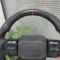 Volant de direction en fibre de carbone de haute qualité pour Toyota Land Cruiser LC200 LC300 Prado 120 150 Hilux Fortuner Alphard Camry