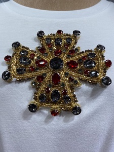 Chất Lượng Hàng Đầu Của Phụ Nữ Quần Áo Set 2025 Mùa Thu Thời Trang Phụ Nữ Beading Đen Trắng Tops & Tees + Red Sọc In Dài Maxi Váy Phù Hợp Với - Product Image 6