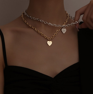 Collana con ciondolo a catena in acciaio inossidabile personalizzata per donna placcato oro <span class=keywords><strong>gioielli</strong></span> per amanti alla moda per regali di anniversario - Product Image 3