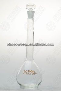 Labu volumetrik laboratorium kelas <span class=keywords><strong>B</strong></span> di kaca Amber dengan kaca atau sumbat plastik produk Premium dalam kategori labu - Product Image 3