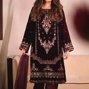 Traje de diseñador de bordado étnico para mujer Salwar Kurti Dupatta para bodas y eventos en algodón indio última moda 2023 - Product Image 1