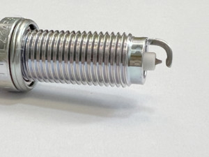 شمعة احتراق أصلية من الإيريديوم والبلاتينيوم عالية الجودة لمحرك هوندا أكورد وجاز وسيتي، قطعة غيار أصلية رقم 12290-59B-003 - Product Image 5