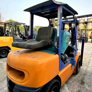 Komatsu <b>Used</b> FD30 3 Ton Diesel Forklift 4WD Solid Tire Rough Terrain Manual Operation - Product Image 1