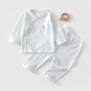 Ensemble de sous-vêtements pour bébé en pur coton sans couture, sous-vêtements d'été pour nouveau-né, vêtements de maison climatisés, motif de dessin animé mignon - Product Image 1
