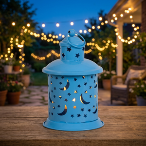Farol de Navidad Moderno con Marco de Metal y Vidrio, Cuadrado, Reutilizable, Impermeable, Ecológico, Duradero, 10x22cm, Festivo - Product Image 5