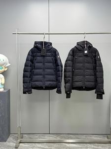 Mengjia 25ss <span class=keywords><strong>M</strong></span> Neue Grenoble-Serie Camurac Ski-Serie Streetwear Winter Bomber Daunenjacke - Product Image 3