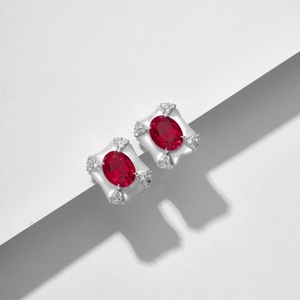 Rubin-Ohrringe Maßgefertigter Schmuck Künstlich Gezüchtete Rubine Synthetisch Hergestellte Rubine - Product Image 3