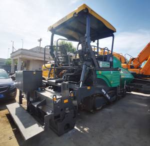 عرض رائع مستعمل Vogel Super 2100-l رصف زحافة زفت 3 حالة جديدة 23.35 طن مع 179kw بسعر منخفض - Product Image 4