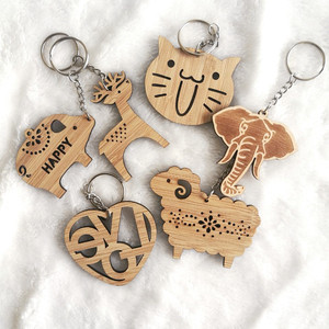 Wholesale High Quality Promotional Gifts Bamboo Keychains Customize Engraved logo Blank Wooden Keychain