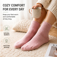 Chaussettes en laine tricotée thermiques en cachemire pour femmes, style rétro, en gros