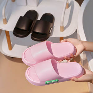 Sandalias de una Pieza con Suela Gruesa y Acolchada, Punta Abierta, con Letras Impresas en el Lateral, para Parejas, Uso Doméstico de Verano - Product Image 6