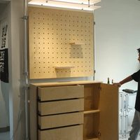 Présentoir modulaire autoportant à 4 niveaux en profilé aluminium pour panneaux marins, vitrine simple