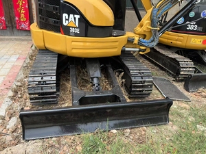Good Condition Second Hand Excavator CAT 303 Used Caterpillar Mini Excavator <b>3</b> <b>Ton</b> Hydraulic <b>Digger</b> Cat303 <b>for</b> <b>Sale</b> - Product Image 2