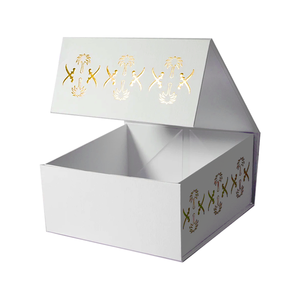 Sang Trọng Biểu Tượng Tùy Chỉnh Dập Cứng Các Tông Màu Trắng Giấy Cứng Nhắc Quần Áo May Mặc Gấp Từ Hộp Quà Tặng - Product Image 1