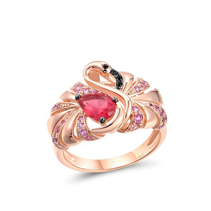 Anello a Forma di Fenicottero per Donne, Gioiello Creativo a Tema Animale - Product Image 1