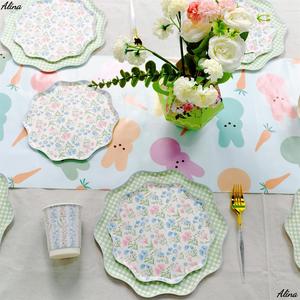 DAMAI - Vajilla Desechable para Fiesta de Té con Diseño Floral de Primavera, Cuadros Verdes, Lazos de Flores, Vasos de Papel, Servilletas y Platos - Product Image 2
