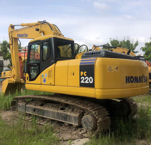 Excavatrice sur chenilles hydraulique Komatsu PC220 d'occasion, grande pelleuse de 22 tonnes, modèle Komatsu PC220-7 à vendre - Product Image 6