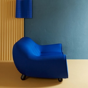 Sillón Individual Moderno de Tela Azul con Asiento Suave, Mueble para Sala de Estar - Product Image 1