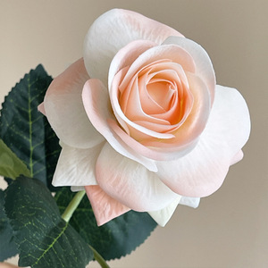 Fiori Artificiali per Matrimoni all'Ingrosso, <span class=keywords><strong>Rose</strong></span> Realistiche al Tatto, Decorazioni <span class=keywords><strong>e</strong></span> Ornamenti, Bouquet di Fiori Effetto Naturale - Product Image 1